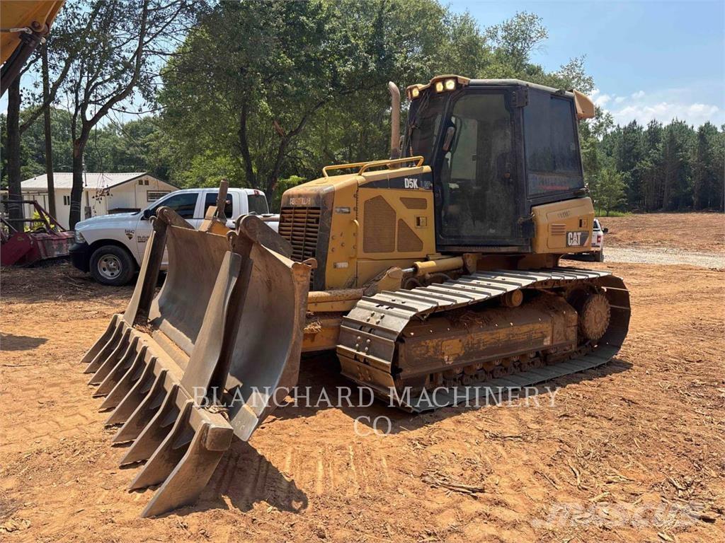 CAT D5K LGP Kāpurķēžu buldozeri