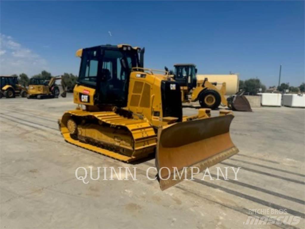 CAT D5K2 Kāpurķēžu buldozeri