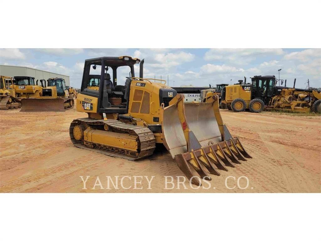 CAT D5K2 XL Kāpurķēžu buldozeri