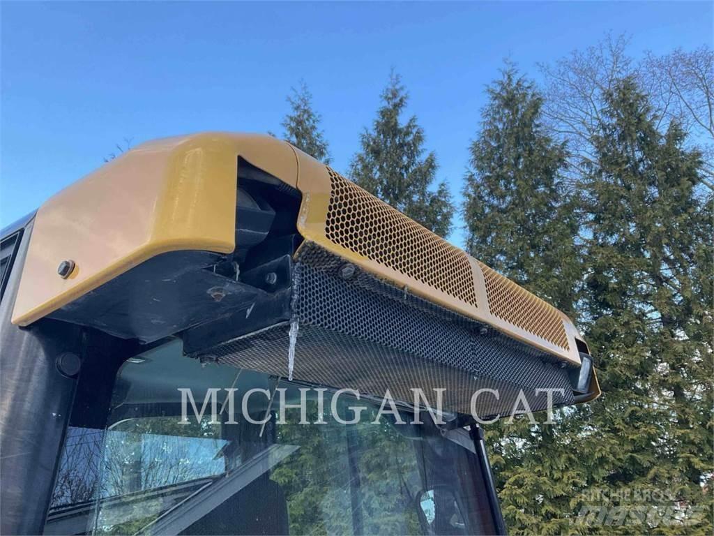 CAT D5K2X ASZ24F Kāpurķēžu buldozeri