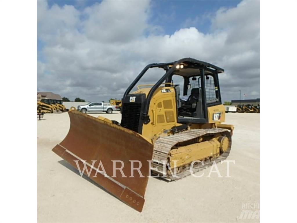 CAT D5K2XL Kāpurķēžu buldozeri