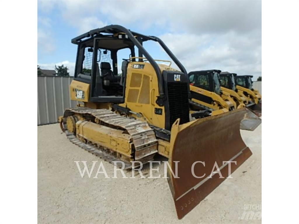 CAT D5K2XL Kāpurķēžu buldozeri