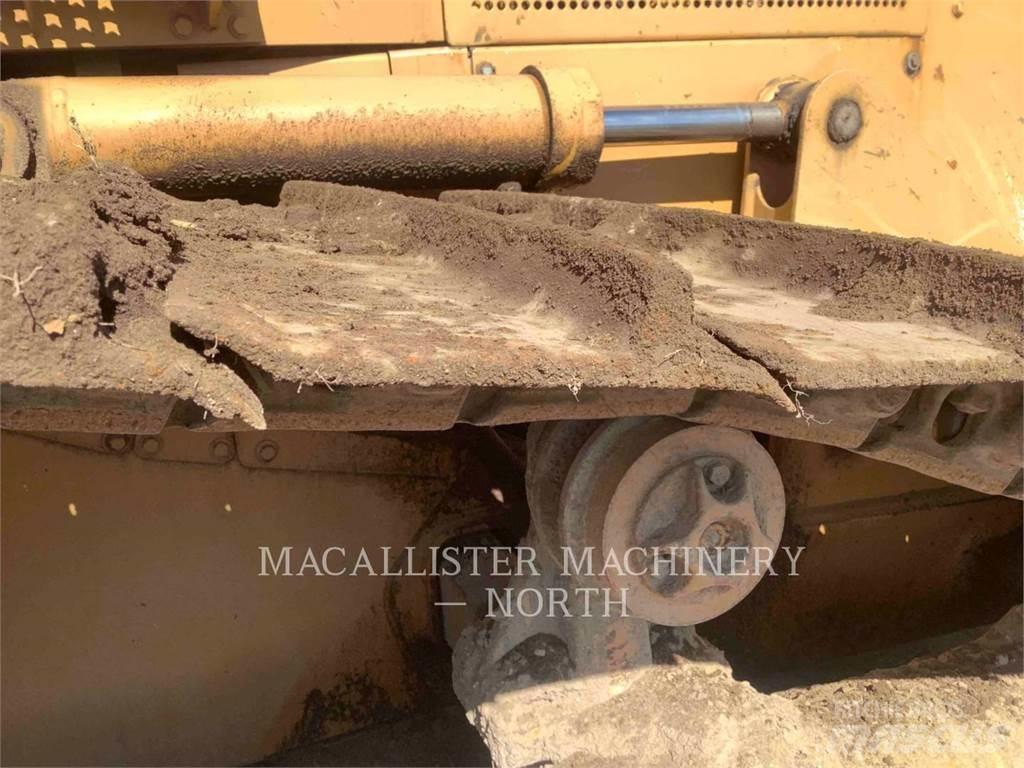 CAT D5ML Kāpurķēžu buldozeri