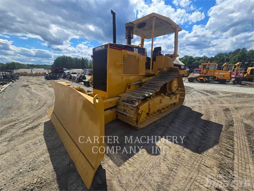 CAT D5MXL Kāpurķēžu buldozeri