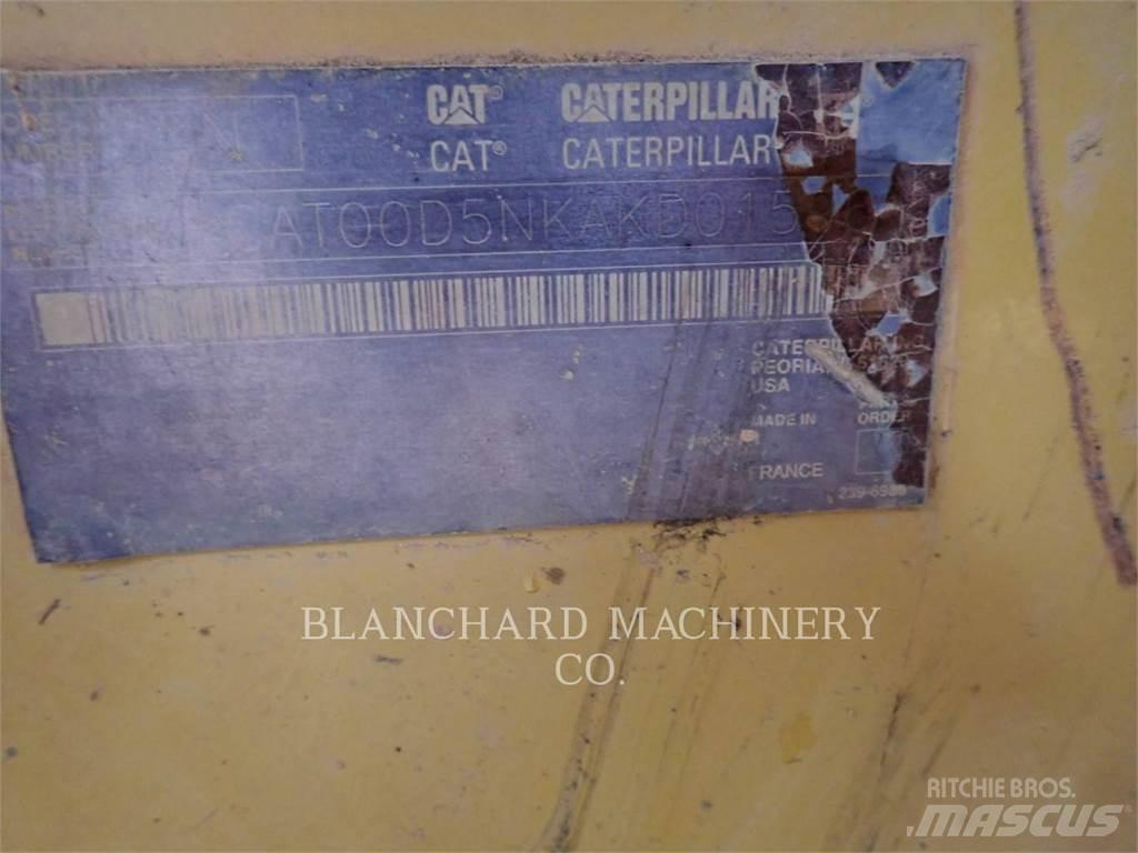 CAT D5NLGP Kāpurķēžu buldozeri