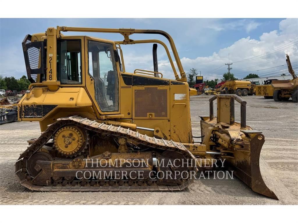 CAT D5NXL Kāpurķēžu buldozeri