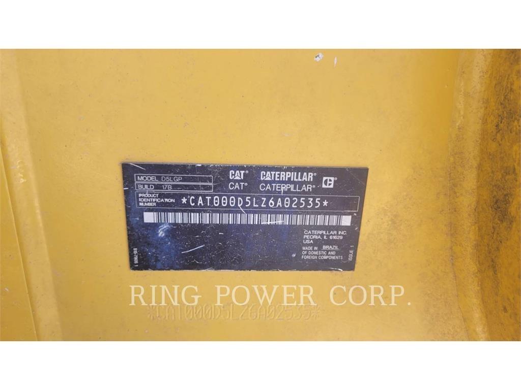 CAT D5VPEW Kāpurķēžu buldozeri
