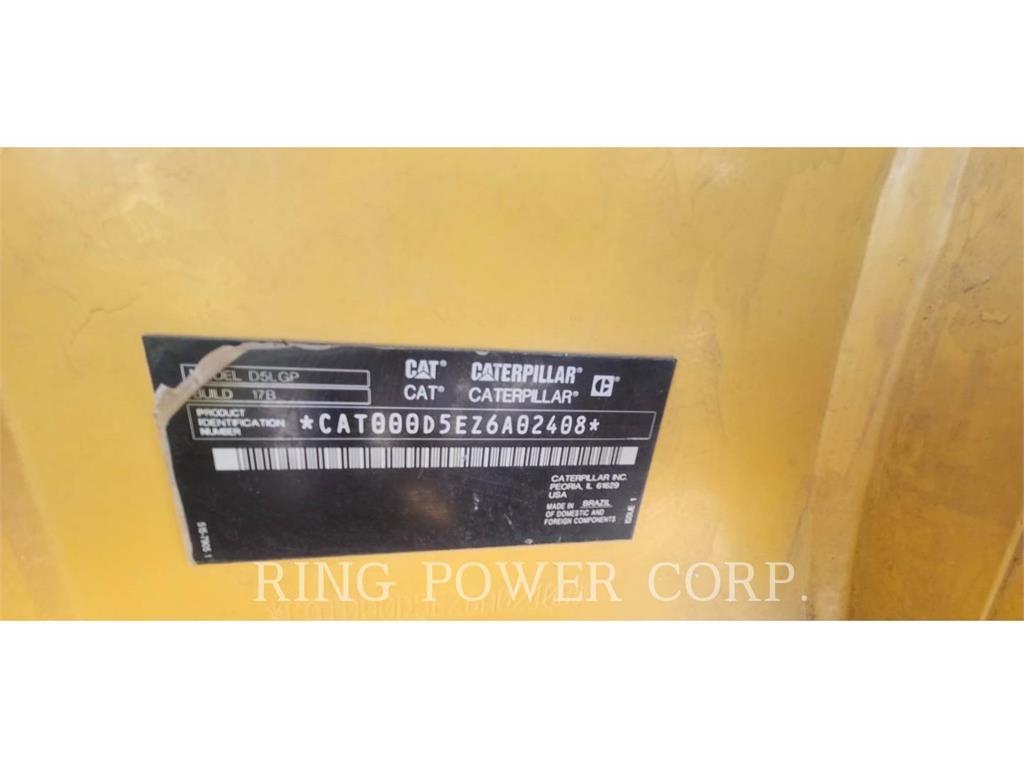 CAT D5VPEW Kāpurķēžu buldozeri