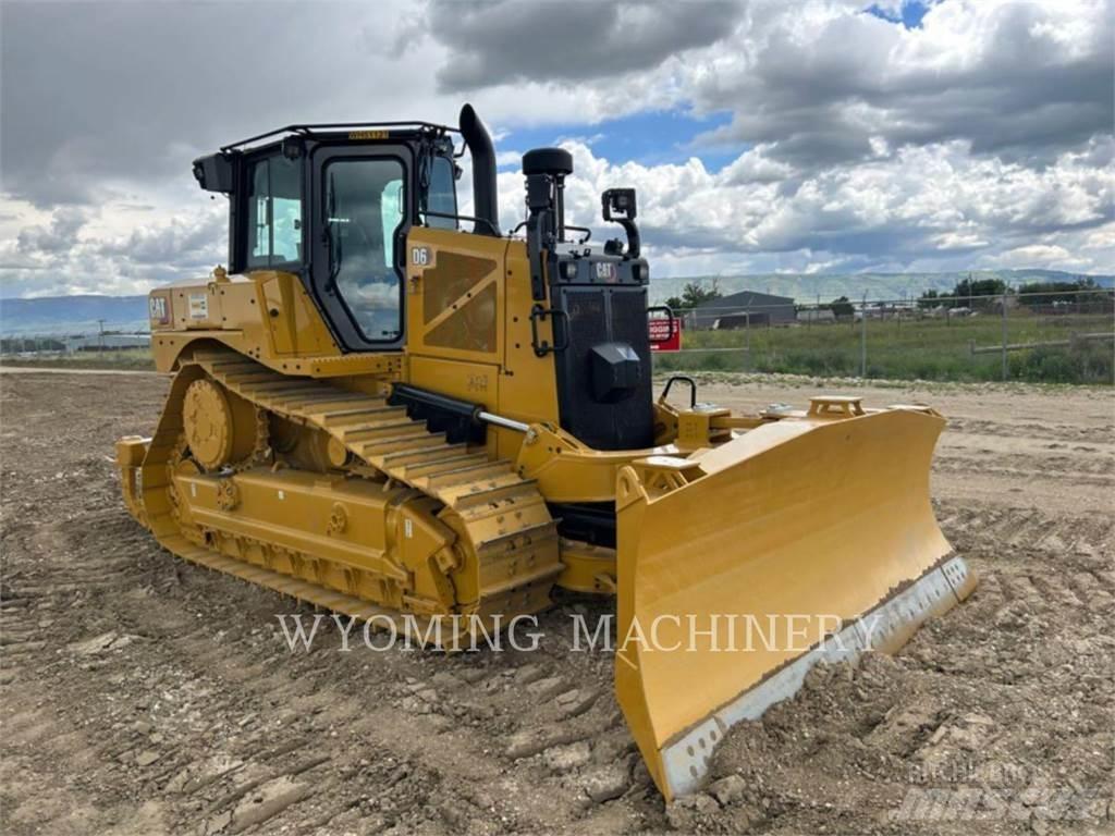 CAT D6 Kāpurķēžu buldozeri