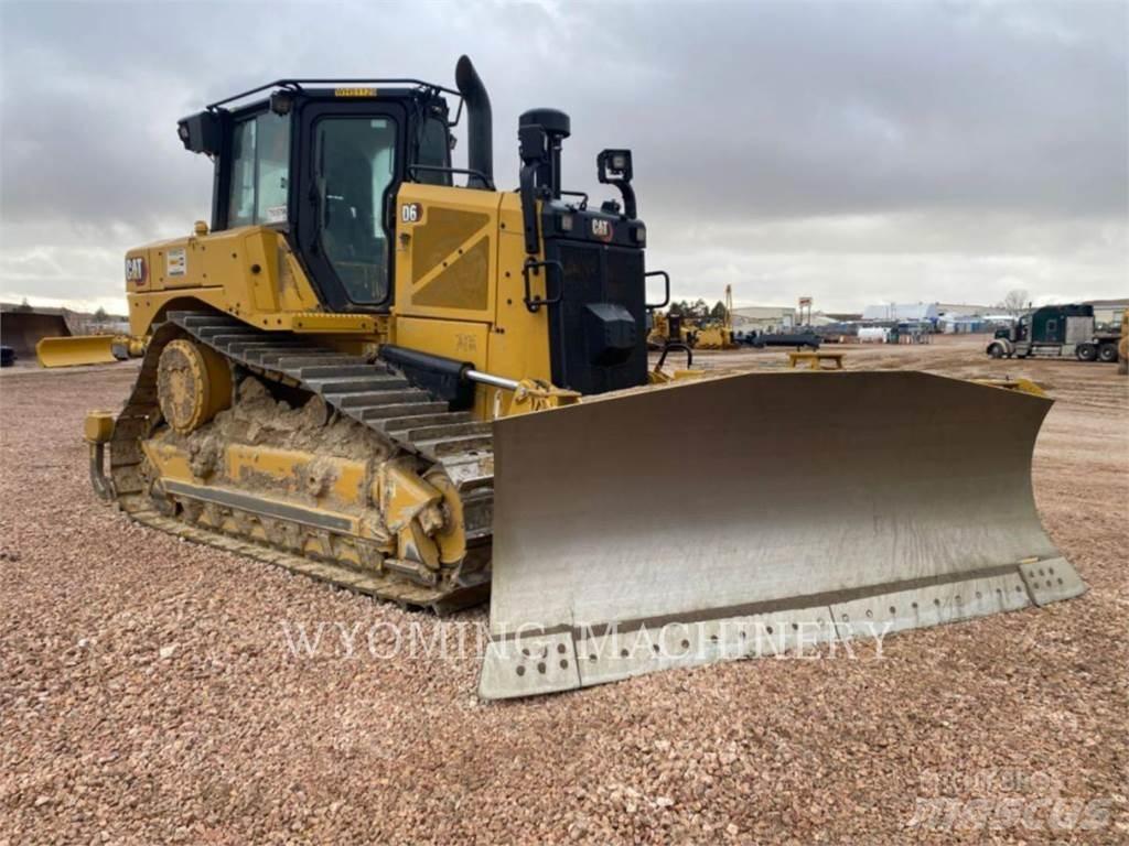 CAT D6 Kāpurķēžu buldozeri