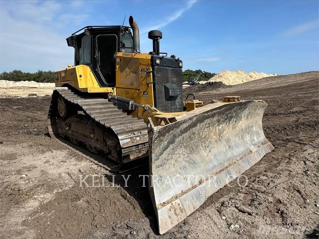 CAT D6 Kāpurķēžu buldozeri