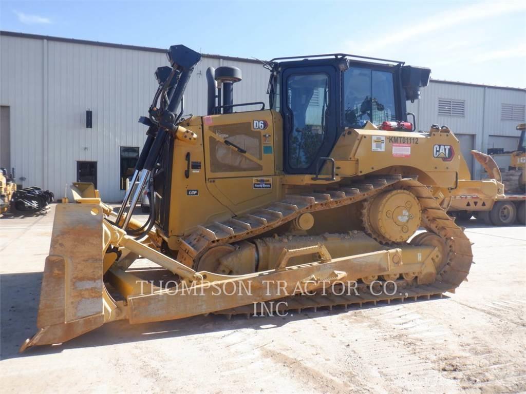 CAT D6 Kāpurķēžu buldozeri