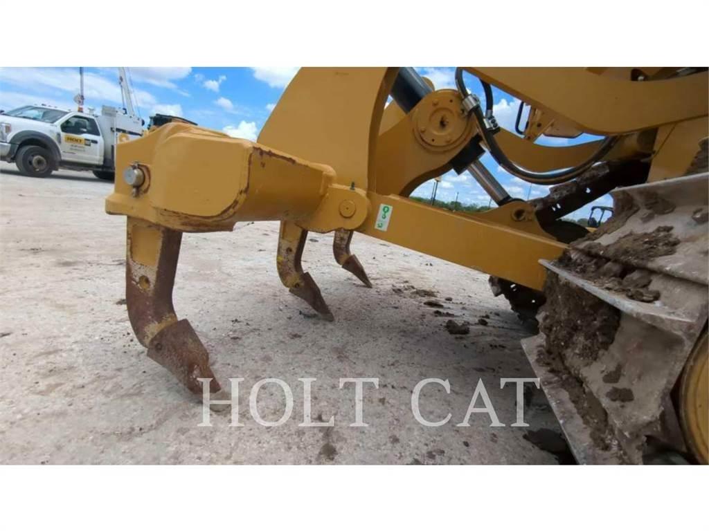 CAT D6 Kāpurķēžu buldozeri
