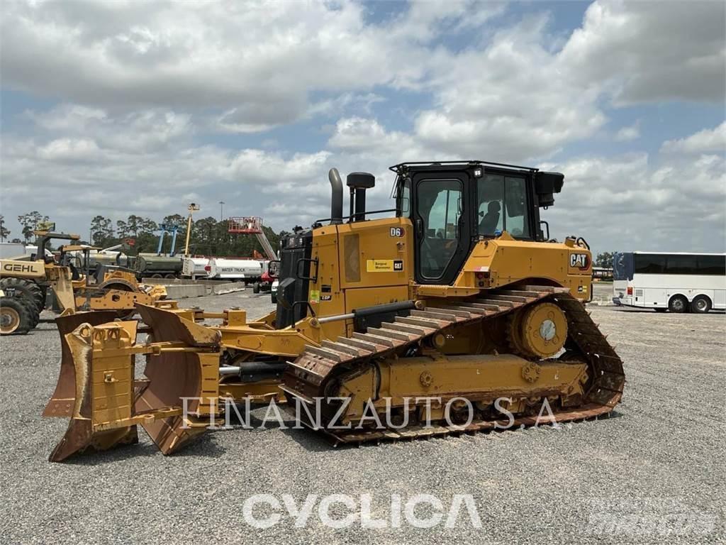 CAT D6 Kāpurķēžu buldozeri