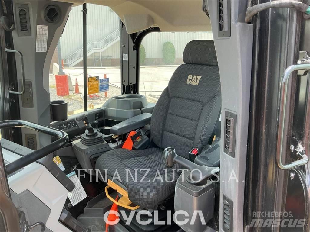 CAT D6 Kāpurķēžu buldozeri