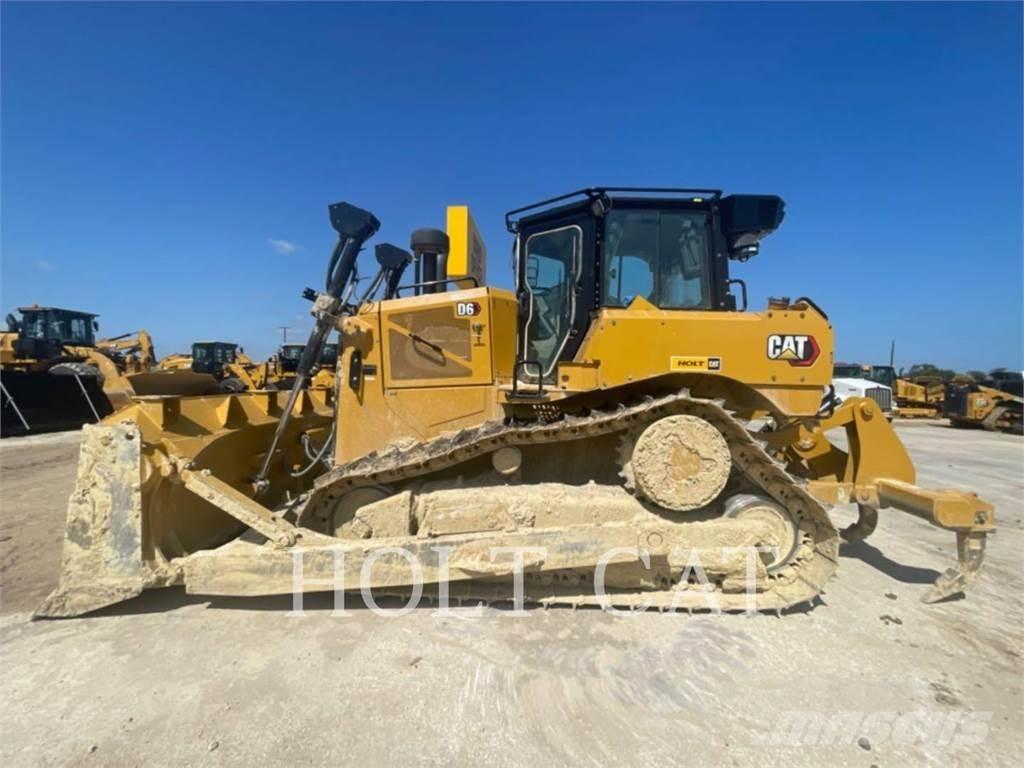 CAT D6 Kāpurķēžu buldozeri