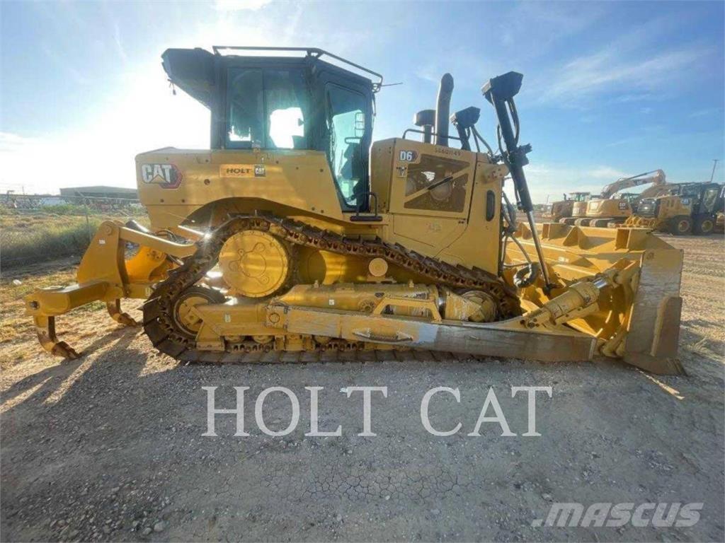 CAT D6 Kāpurķēžu buldozeri