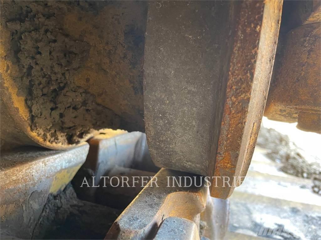 CAT D6-20VPAT Kāpurķēžu buldozeri