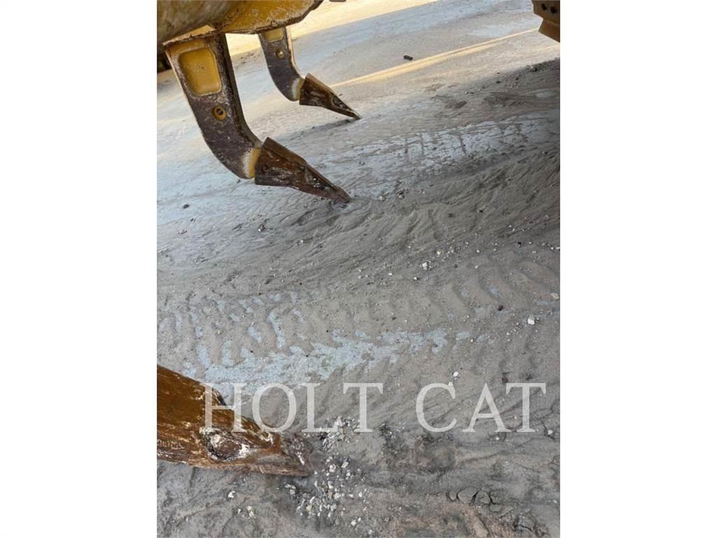 CAT D6 XE Kāpurķēžu buldozeri