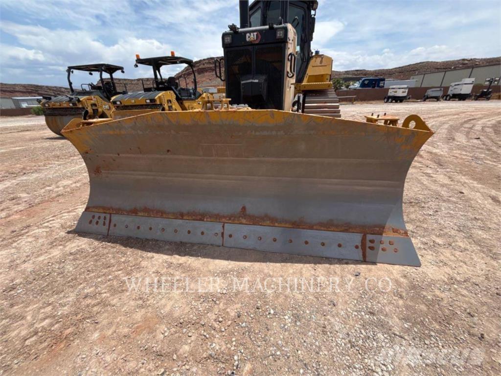 CAT D6 XL VP Kāpurķēžu buldozeri