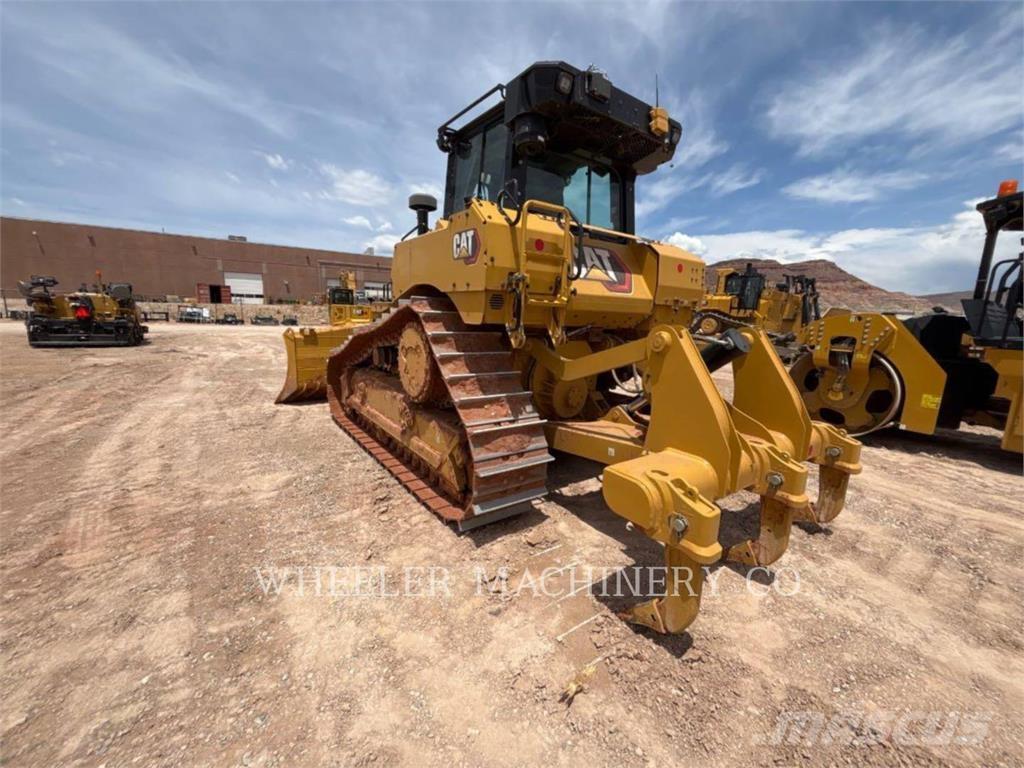 CAT D6 XL VP Kāpurķēžu buldozeri