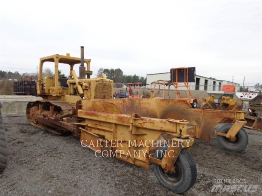 CAT D6C Kāpurķēžu buldozeri
