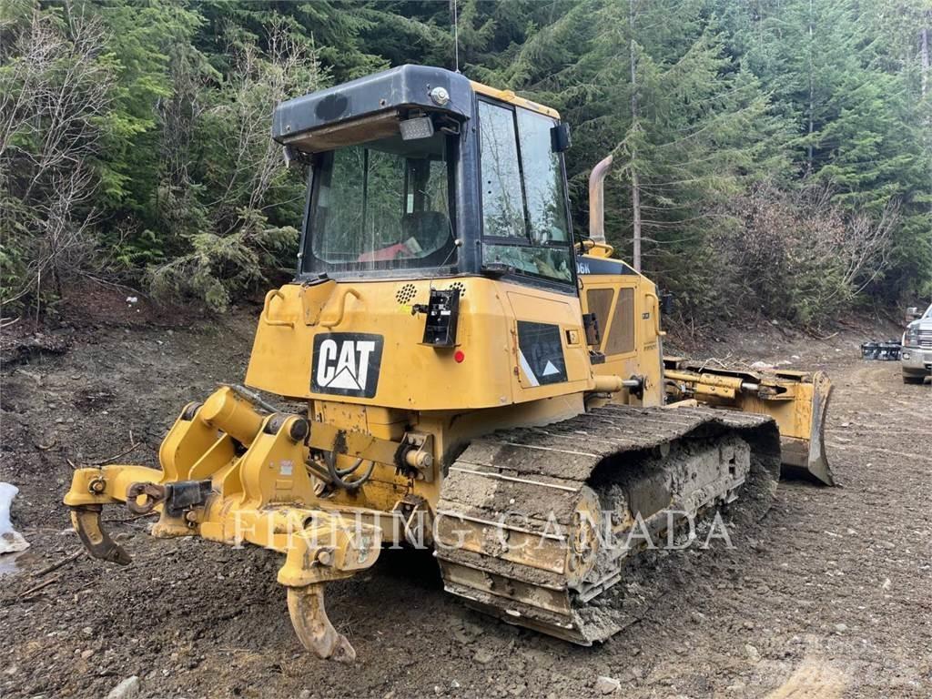 CAT D6K Kāpurķēžu buldozeri