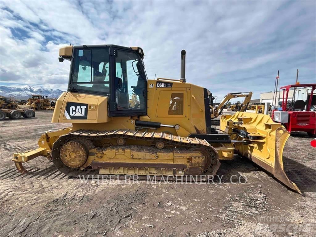 CAT D6K2 XL Kāpurķēžu buldozeri