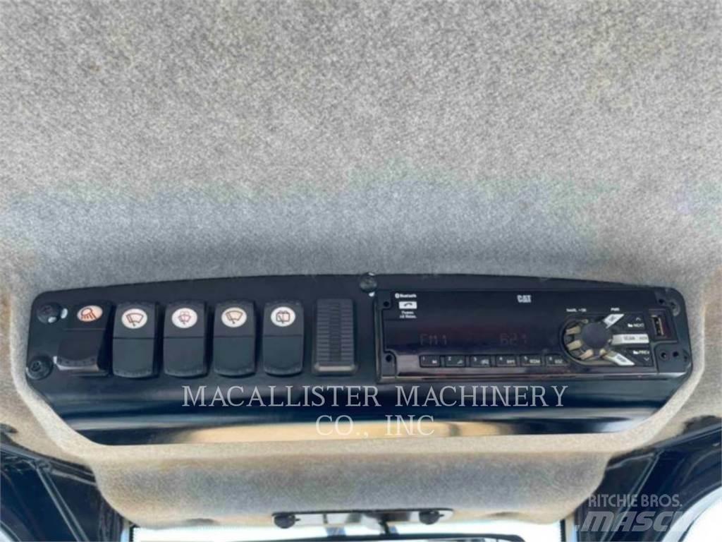 CAT D6K2LGP Kāpurķēžu buldozeri