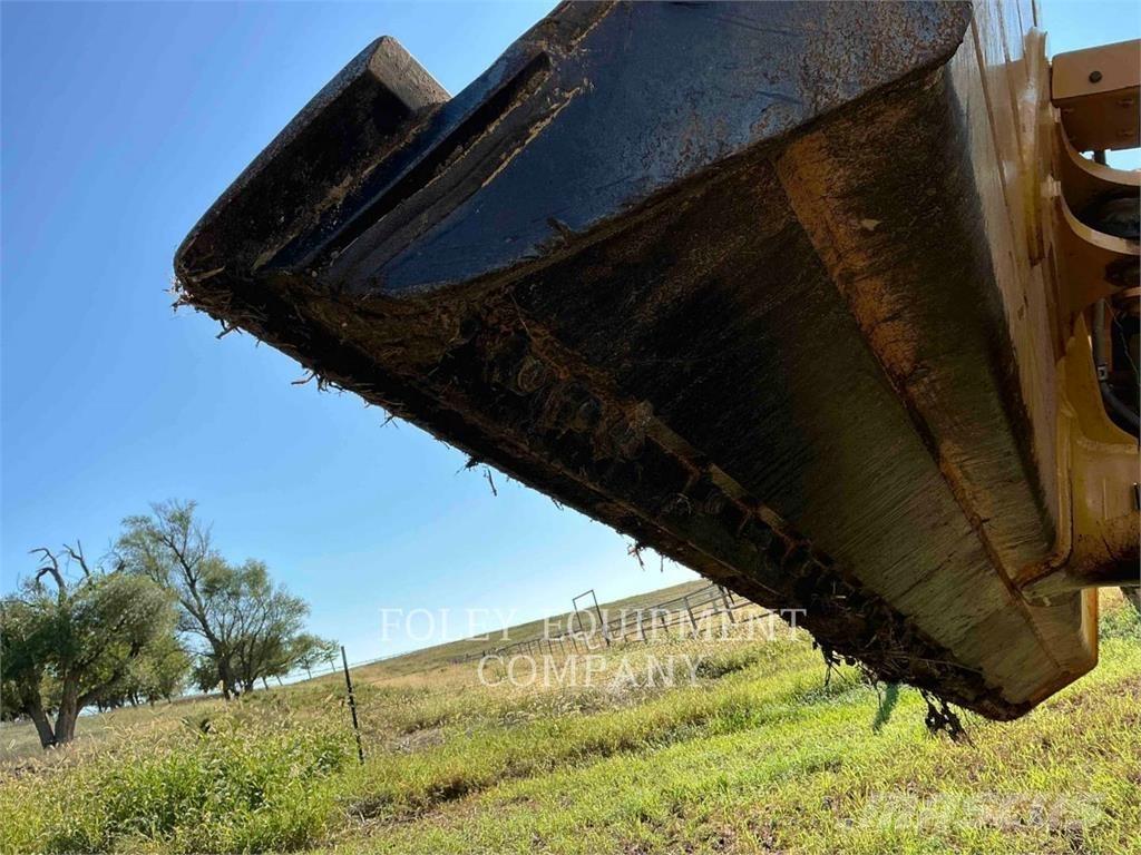 CAT D6K2LGP Kāpurķēžu buldozeri