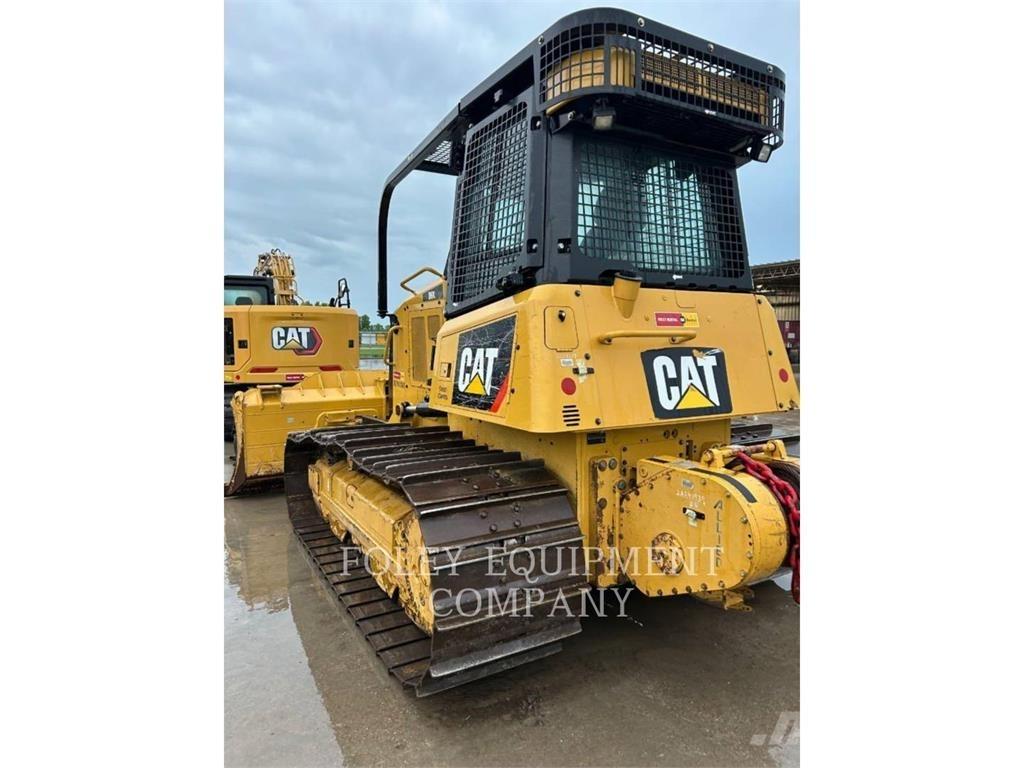 CAT D6K2LGPA Kāpurķēžu buldozeri