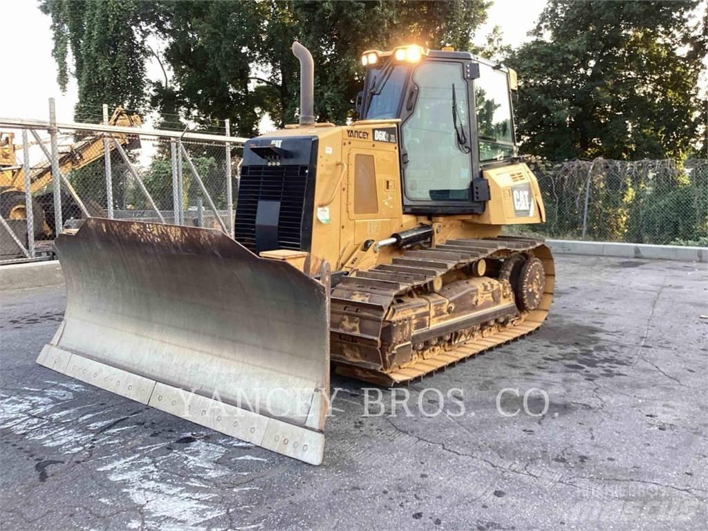CAT D6K2XL Kāpurķēžu buldozeri