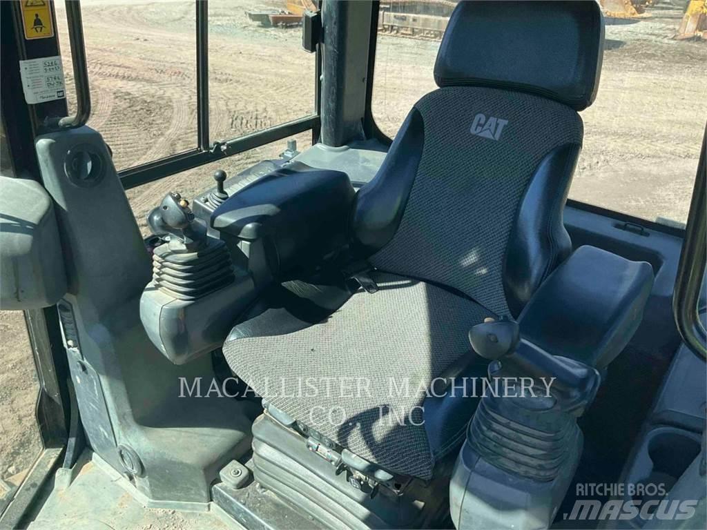 CAT D6K2XL Kāpurķēžu buldozeri