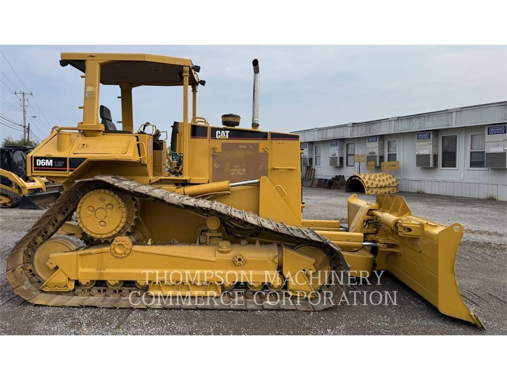 CAT D6M LGP Kāpurķēžu buldozeri