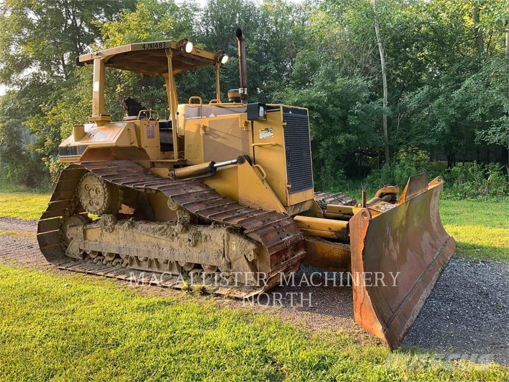 CAT D6ML Kāpurķēžu buldozeri