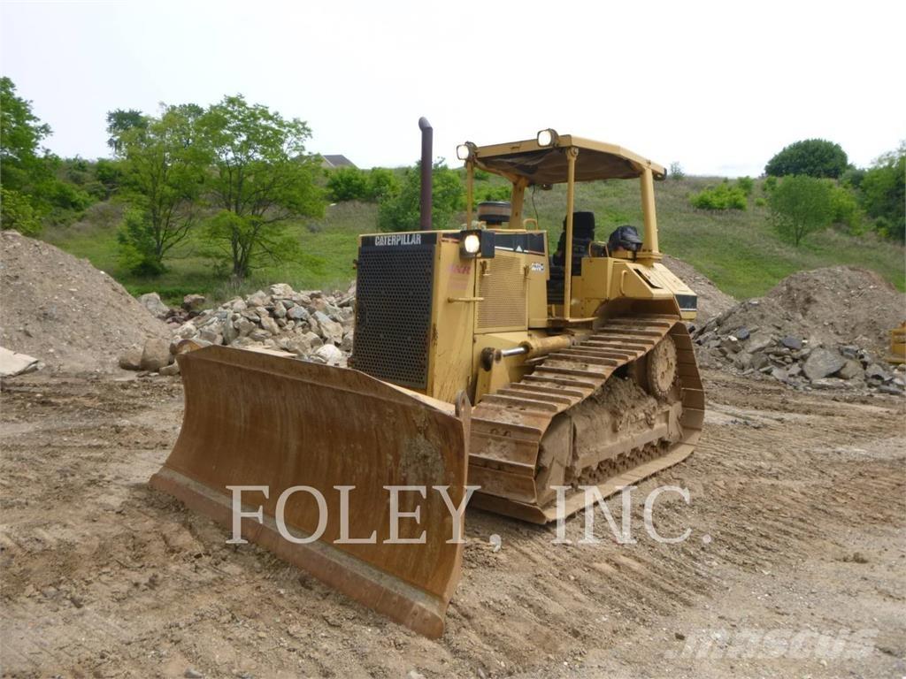 CAT D6MXL Kāpurķēžu buldozeri