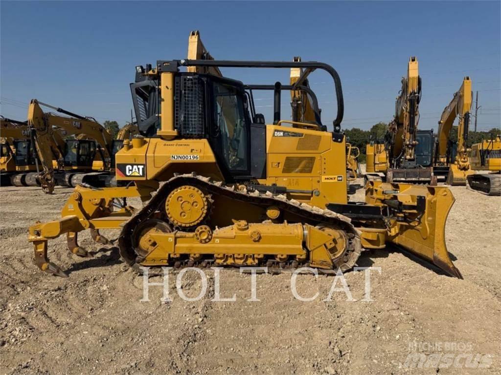 CAT D6N Kāpurķēžu buldozeri