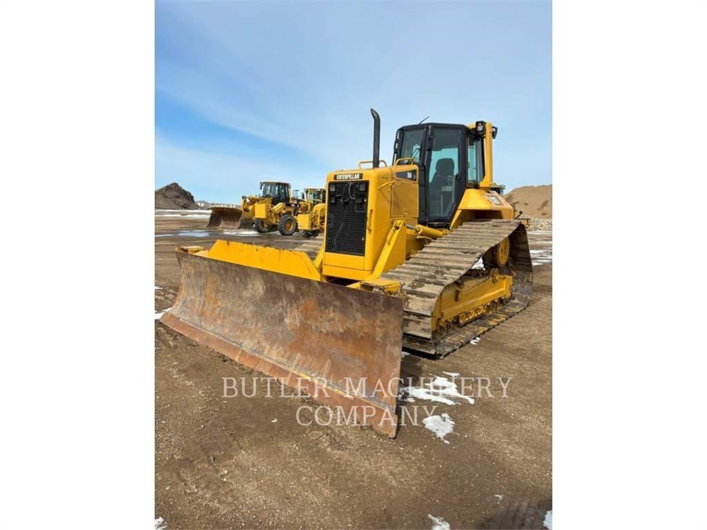 CAT D6N Kāpurķēžu buldozeri