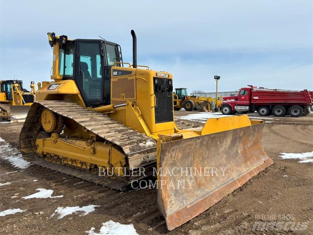 CAT D6N Kāpurķēžu buldozeri
