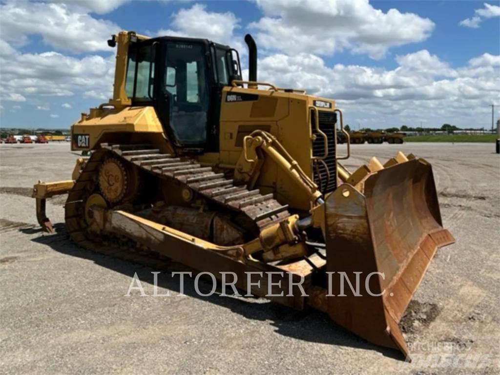 CAT D6N XL SU Kāpurķēžu buldozeri