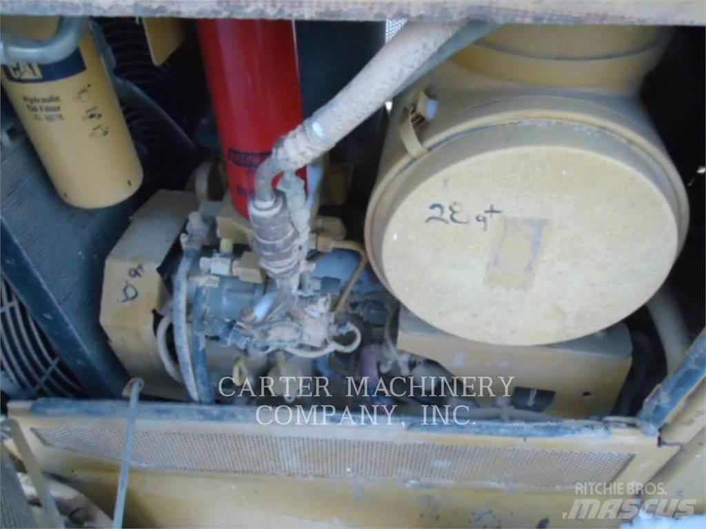 CAT D6NLGP Kāpurķēžu buldozeri