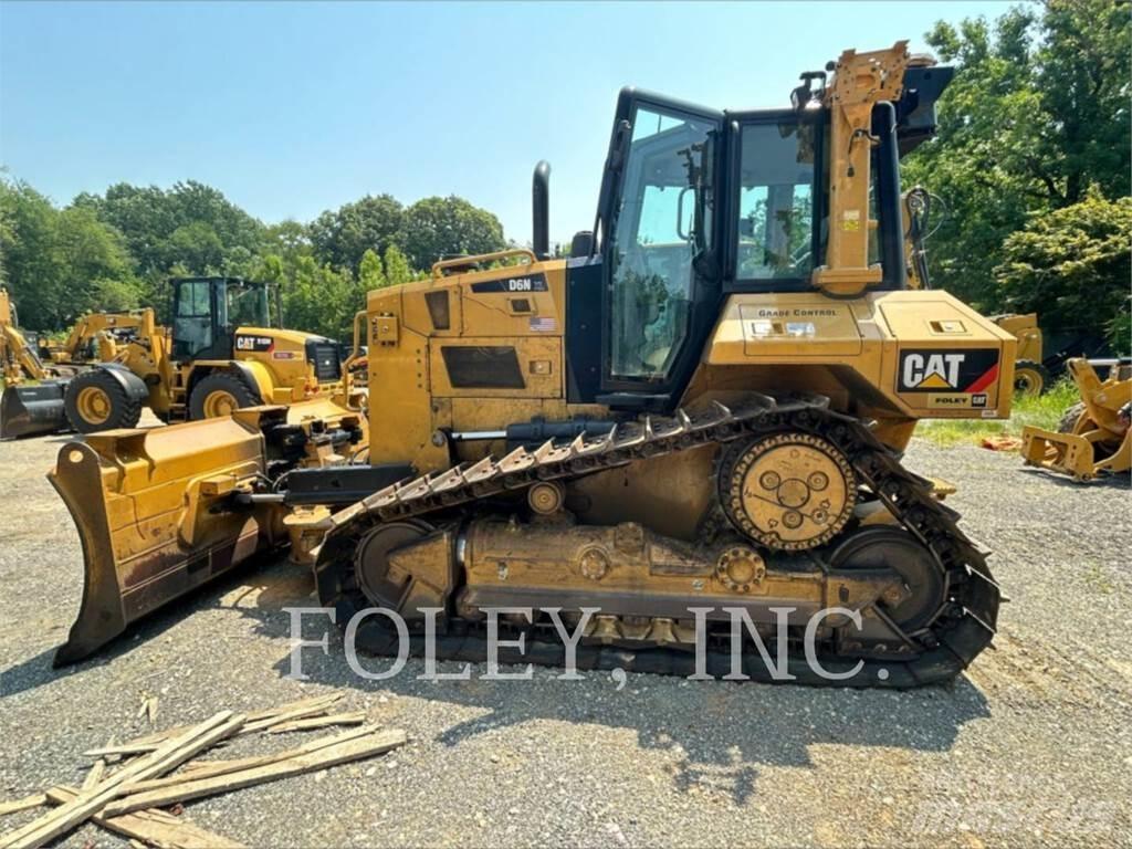 CAT D6NXL Kāpurķēžu buldozeri