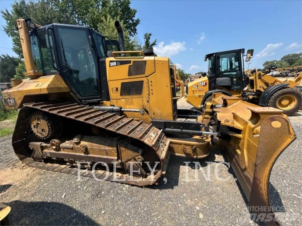 CAT D6NXL Kāpurķēžu buldozeri