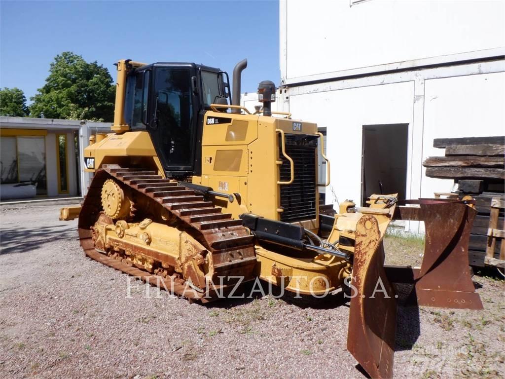 CAT D6NXL Kāpurķēžu buldozeri