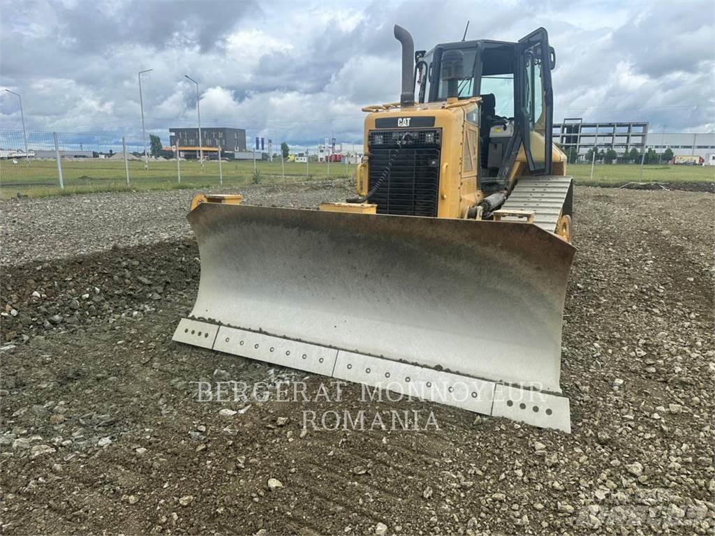 CAT D6NXL Kāpurķēžu buldozeri