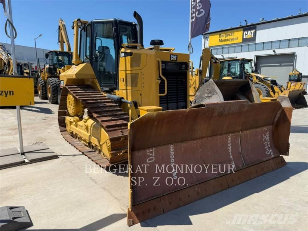CAT D6NXL Kāpurķēžu buldozeri