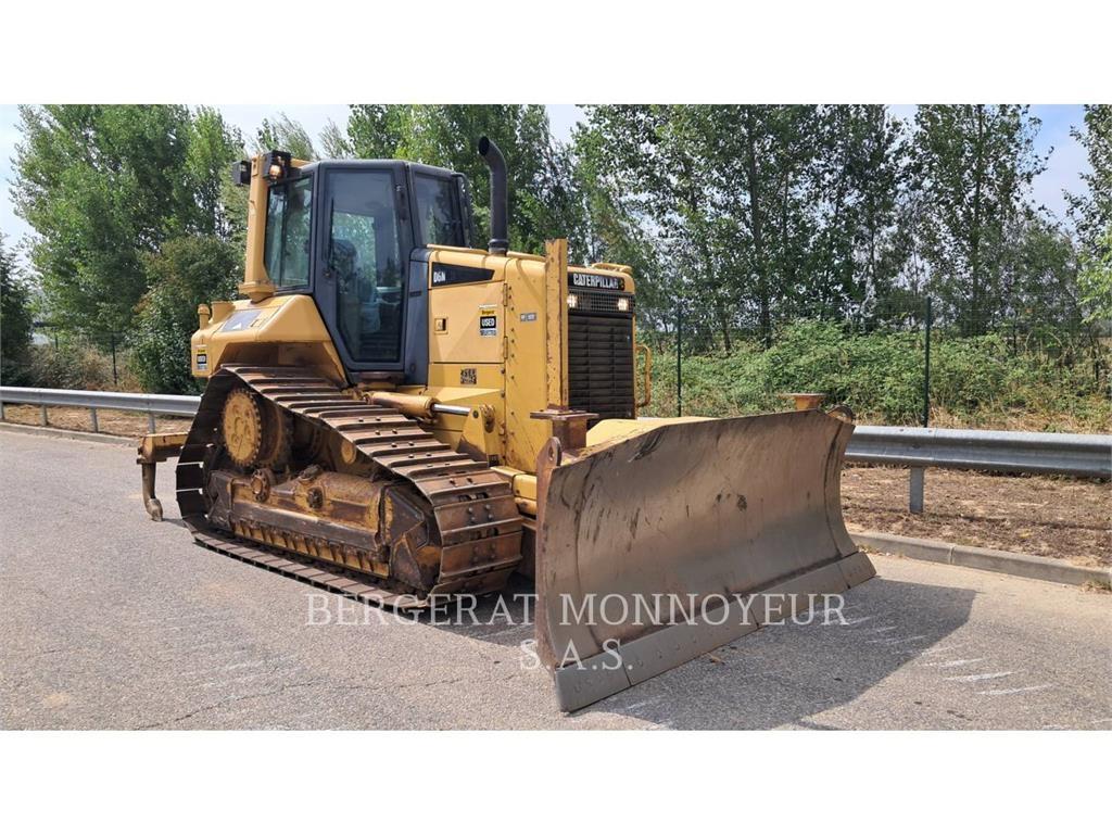 CAT D6NXL Kāpurķēžu buldozeri