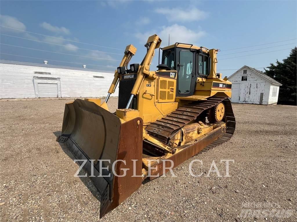 CAT D6RIIIXW Kāpurķēžu buldozeri