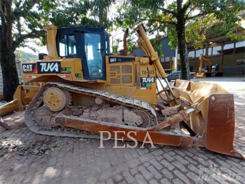 CAT D6T Kāpurķēžu buldozeri