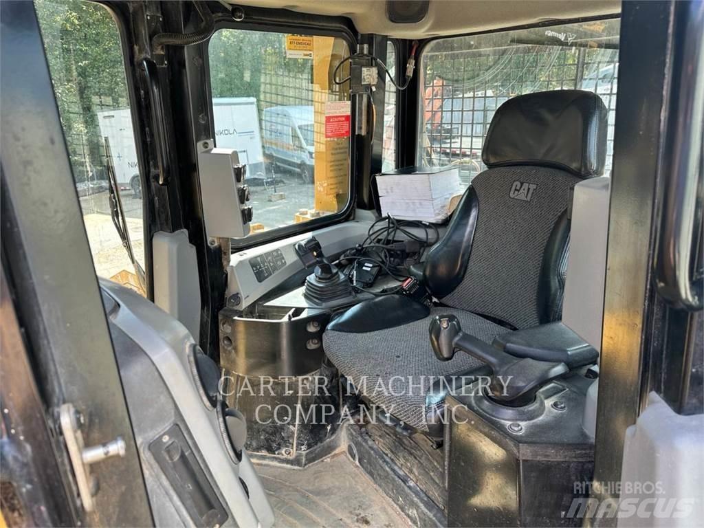 CAT D6T Kāpurķēžu buldozeri
